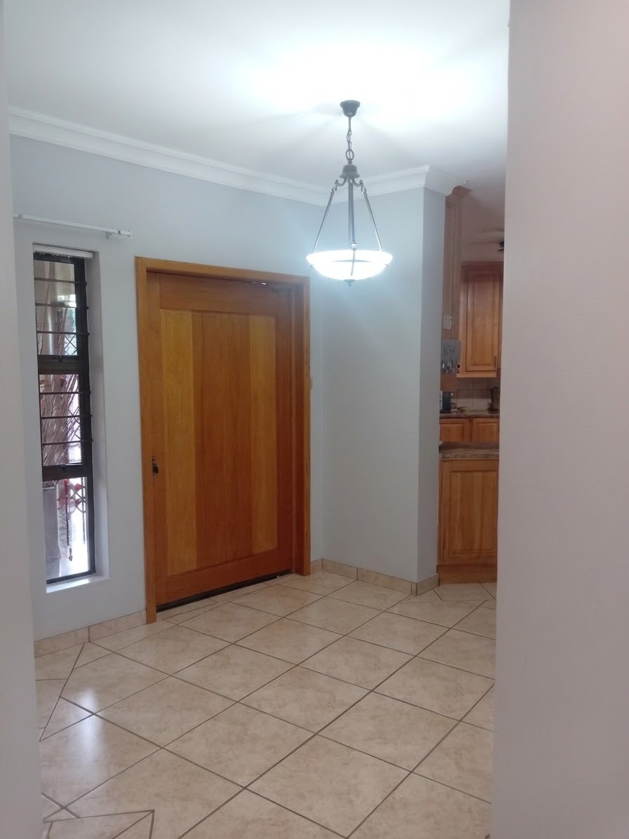 To Let 4 Bedroom Property for Rent in Bodorp North West